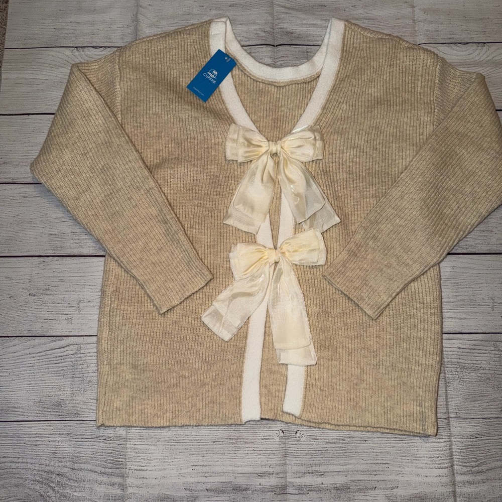 NWT Women's Cupshe Tan Cardigan with Cream Bows